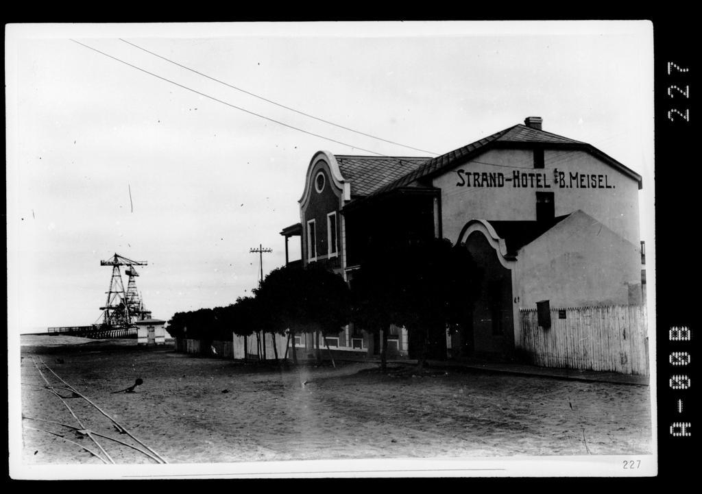 Hotel A La Mer Swakopmund Bagian luar foto