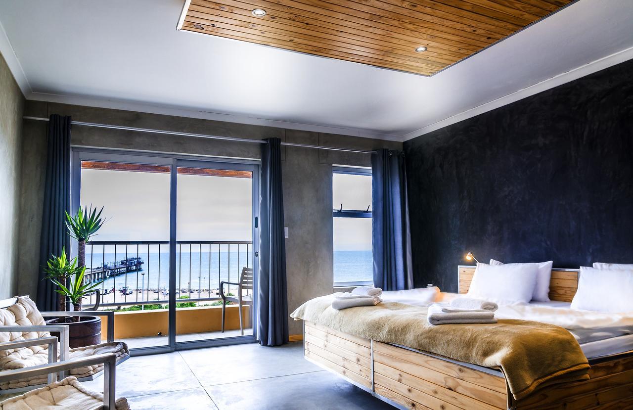 Hotel A La Mer Swakopmund Bagian luar foto